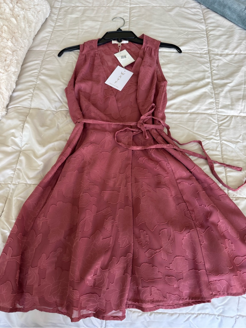 Wayf Dusty Rose Floral Jacquard A-Line Dress